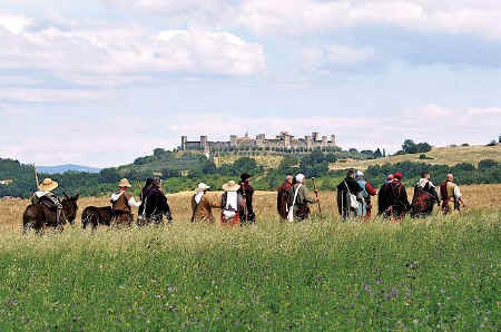 monteriggioni pilgrims